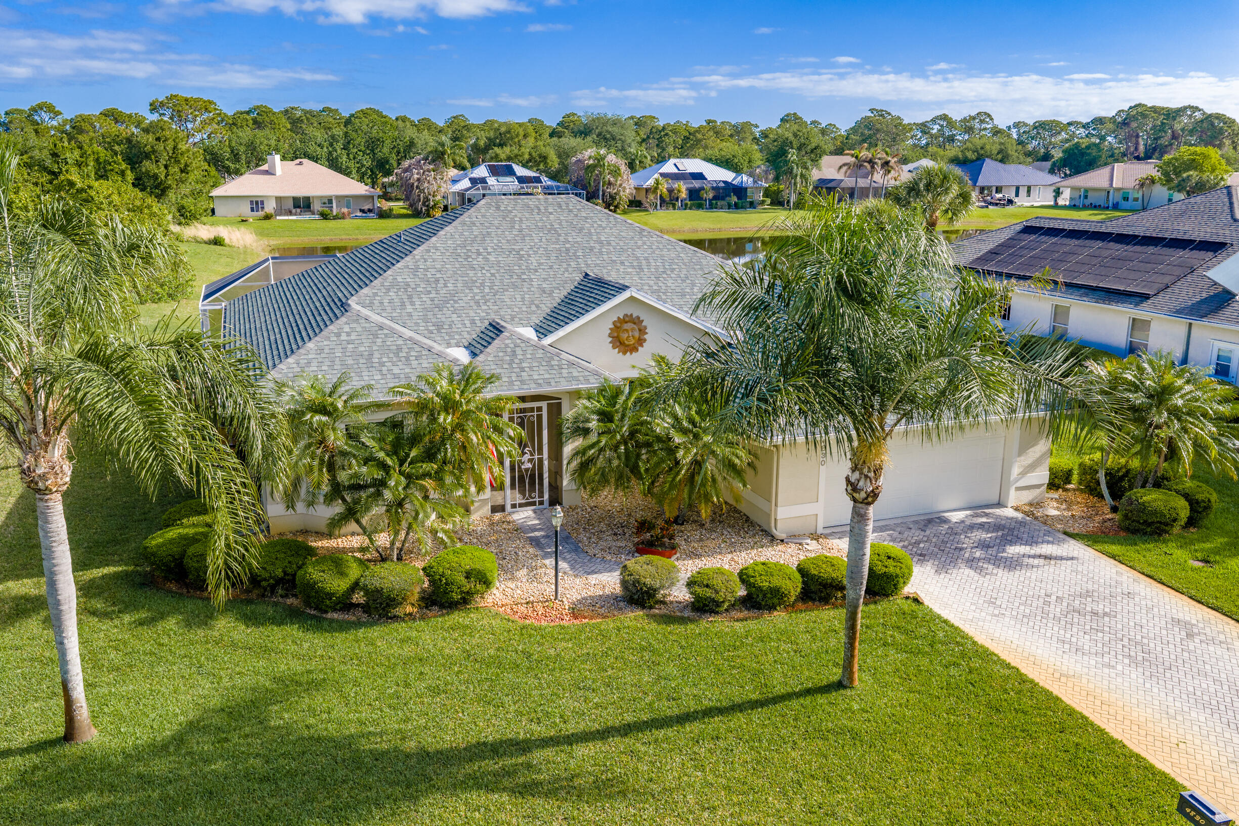 CRYSTAL FALLS OF VERO - Residential
