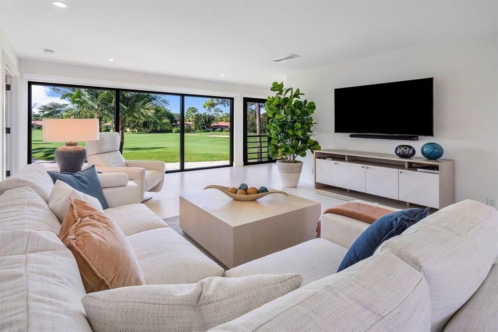 Photo of 4090 Quail Ridge Drive Dr #B, Boynton Beach, FL 33436 (MLS # R10833315)