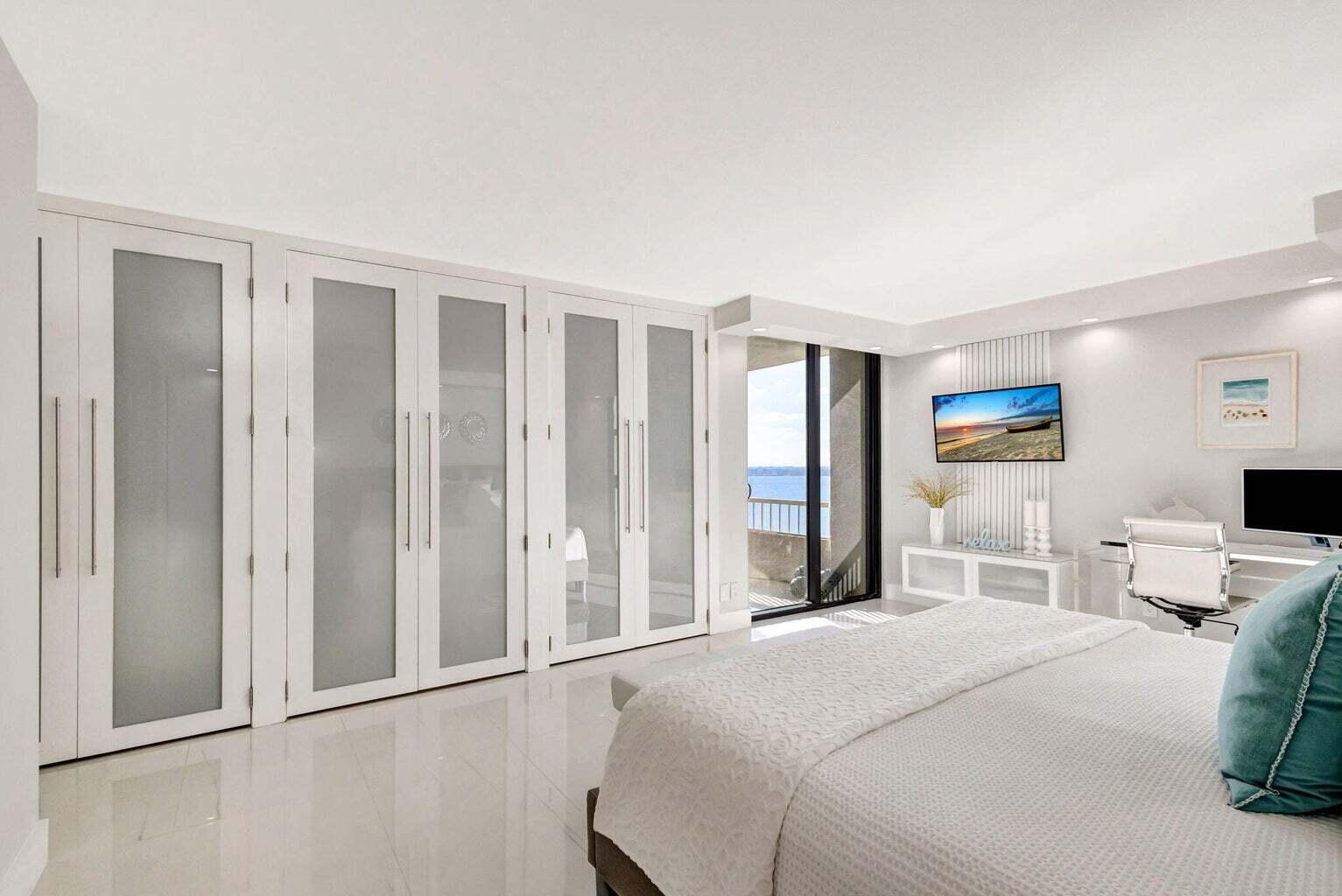 WATER GLADES - Residential Lease