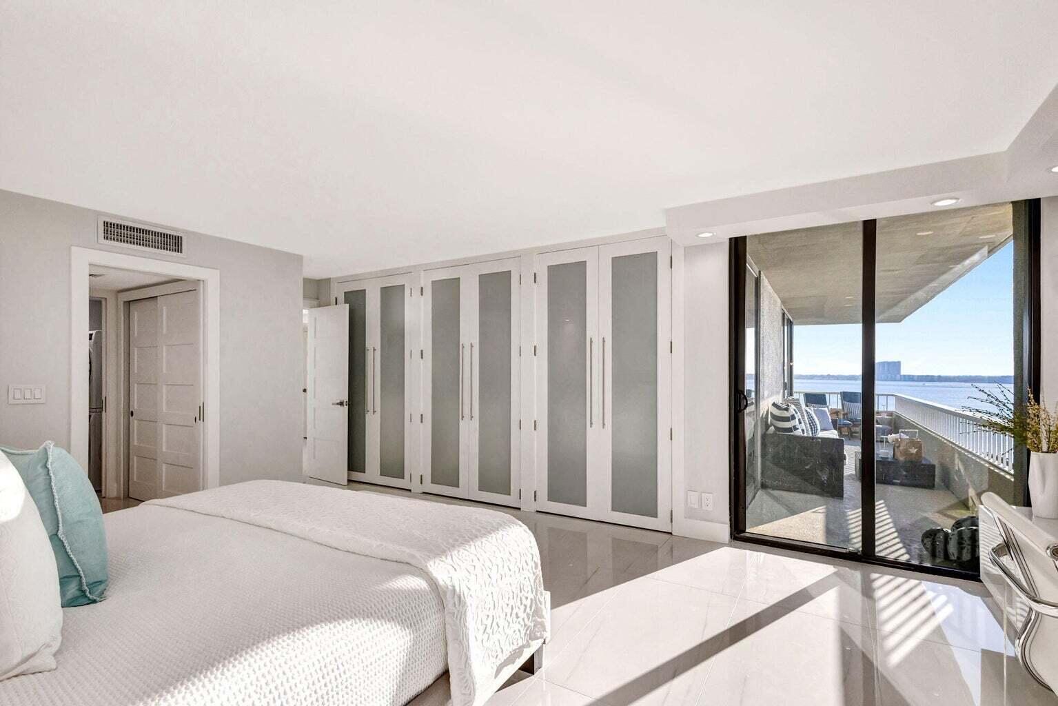 WATER GLADES - Residential Lease