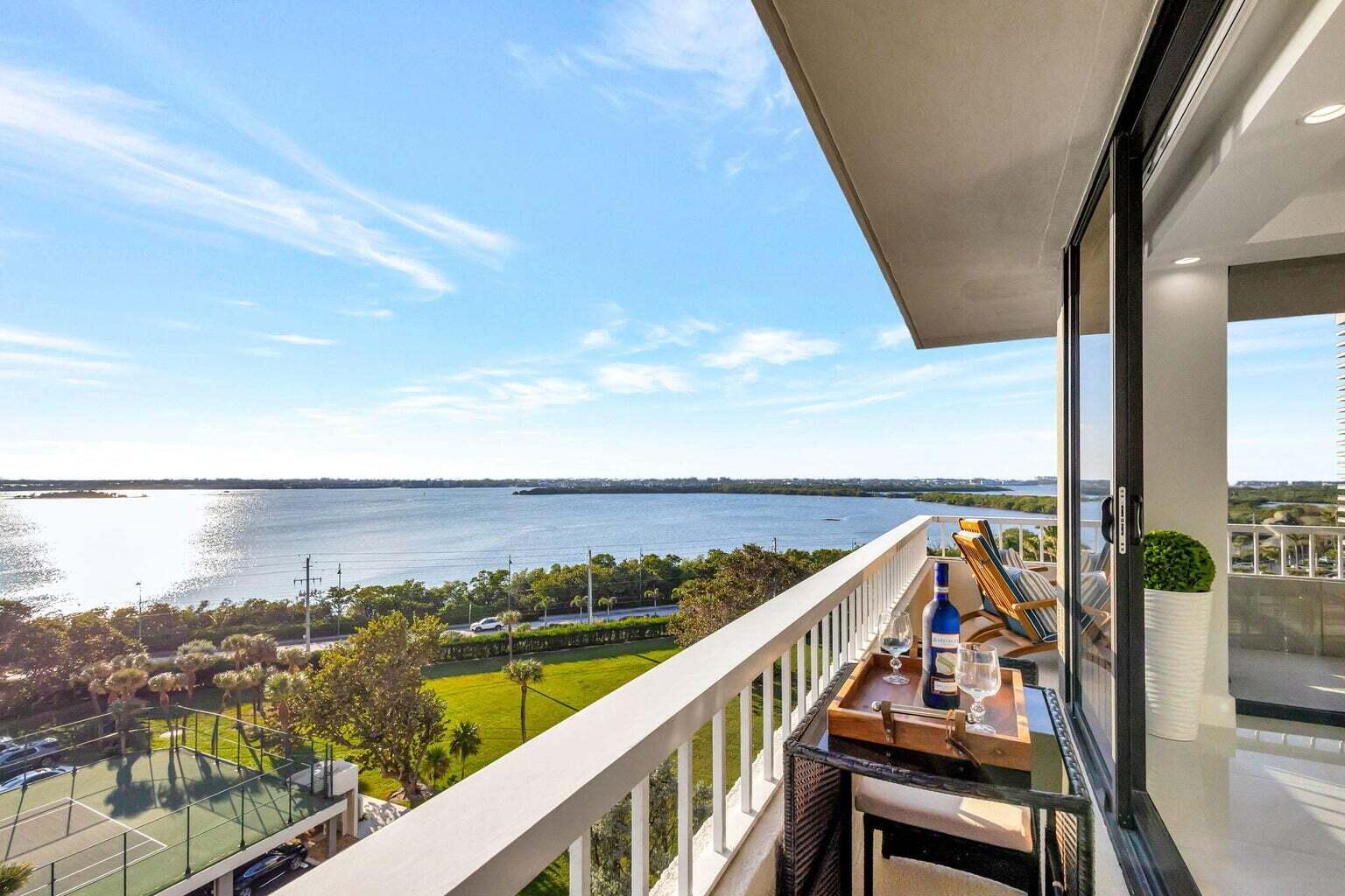 WATER GLADES - Residential Lease