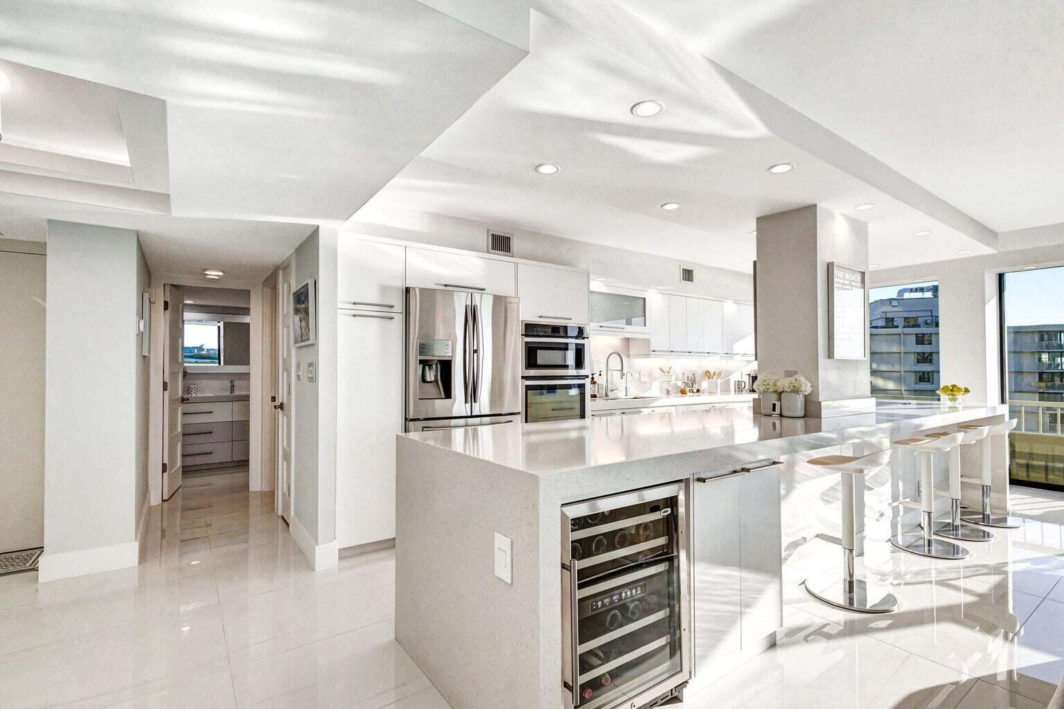 WATER GLADES - Residential Lease