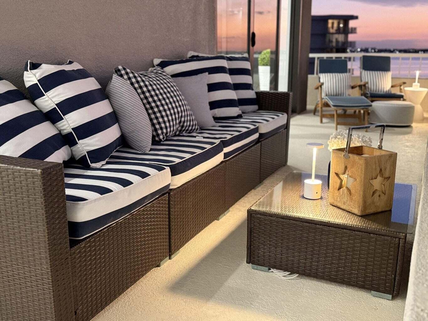 WATER GLADES - Residential Lease