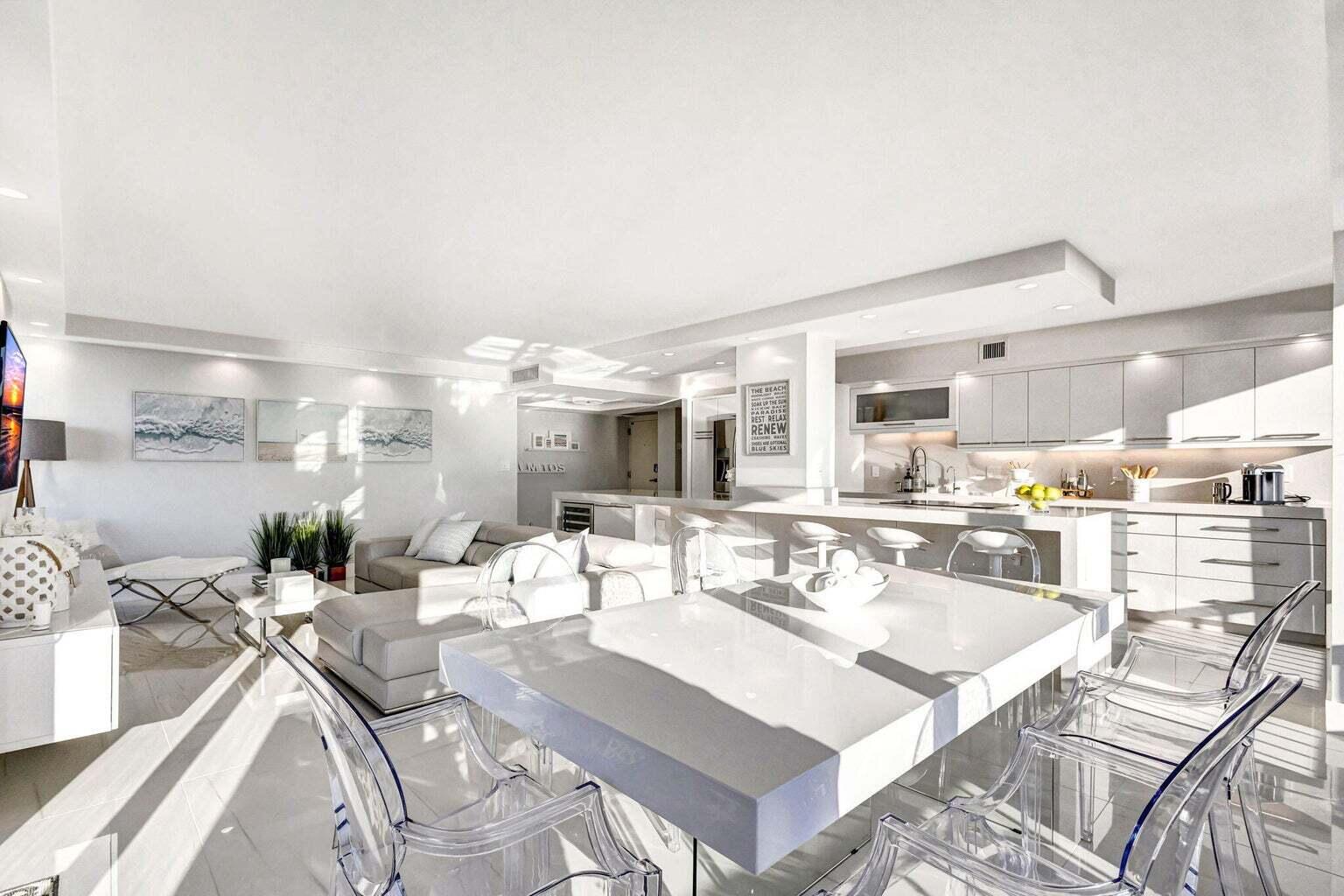 WATER GLADES - Residential Lease