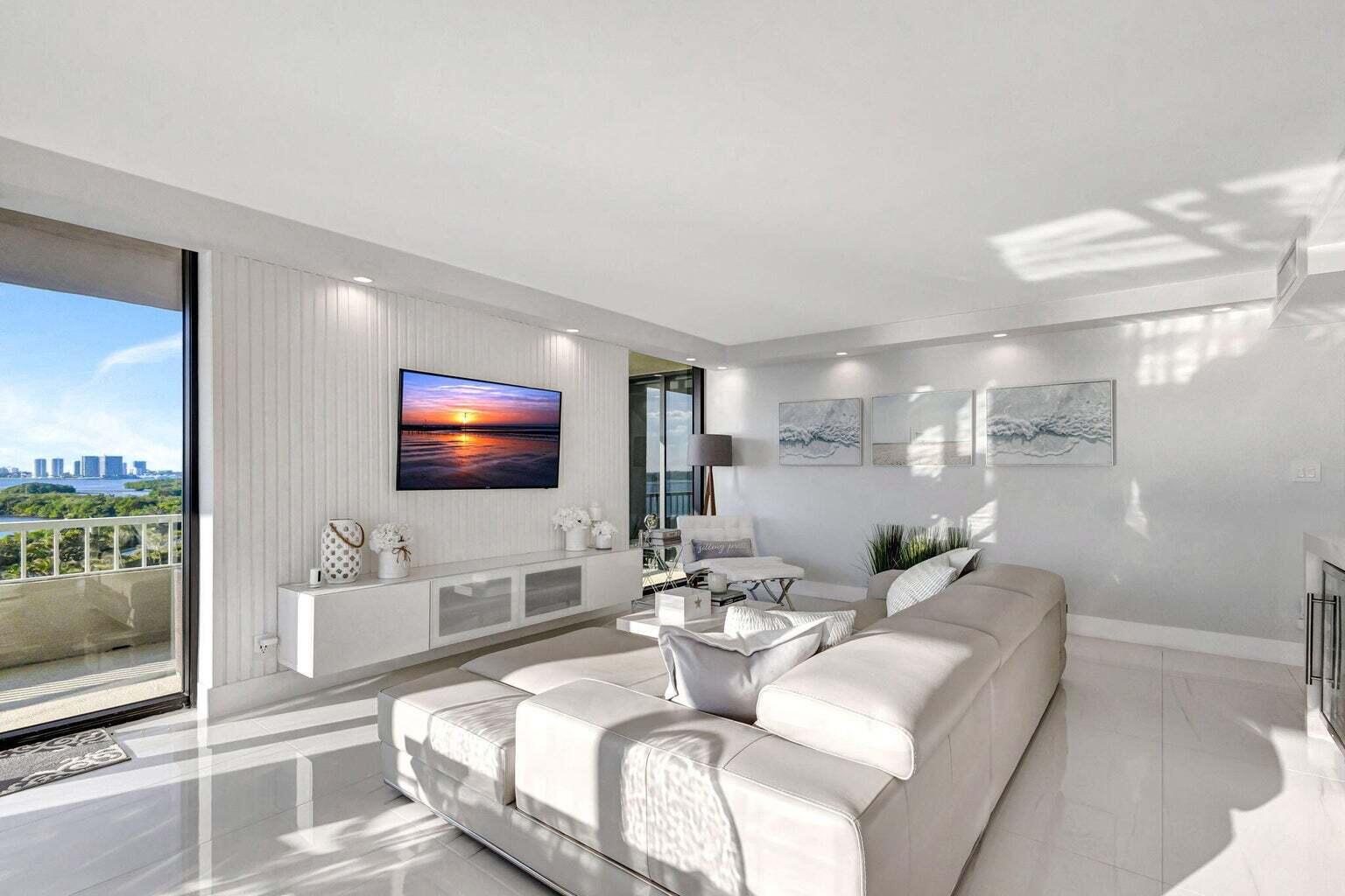 WATER GLADES - Residential Lease