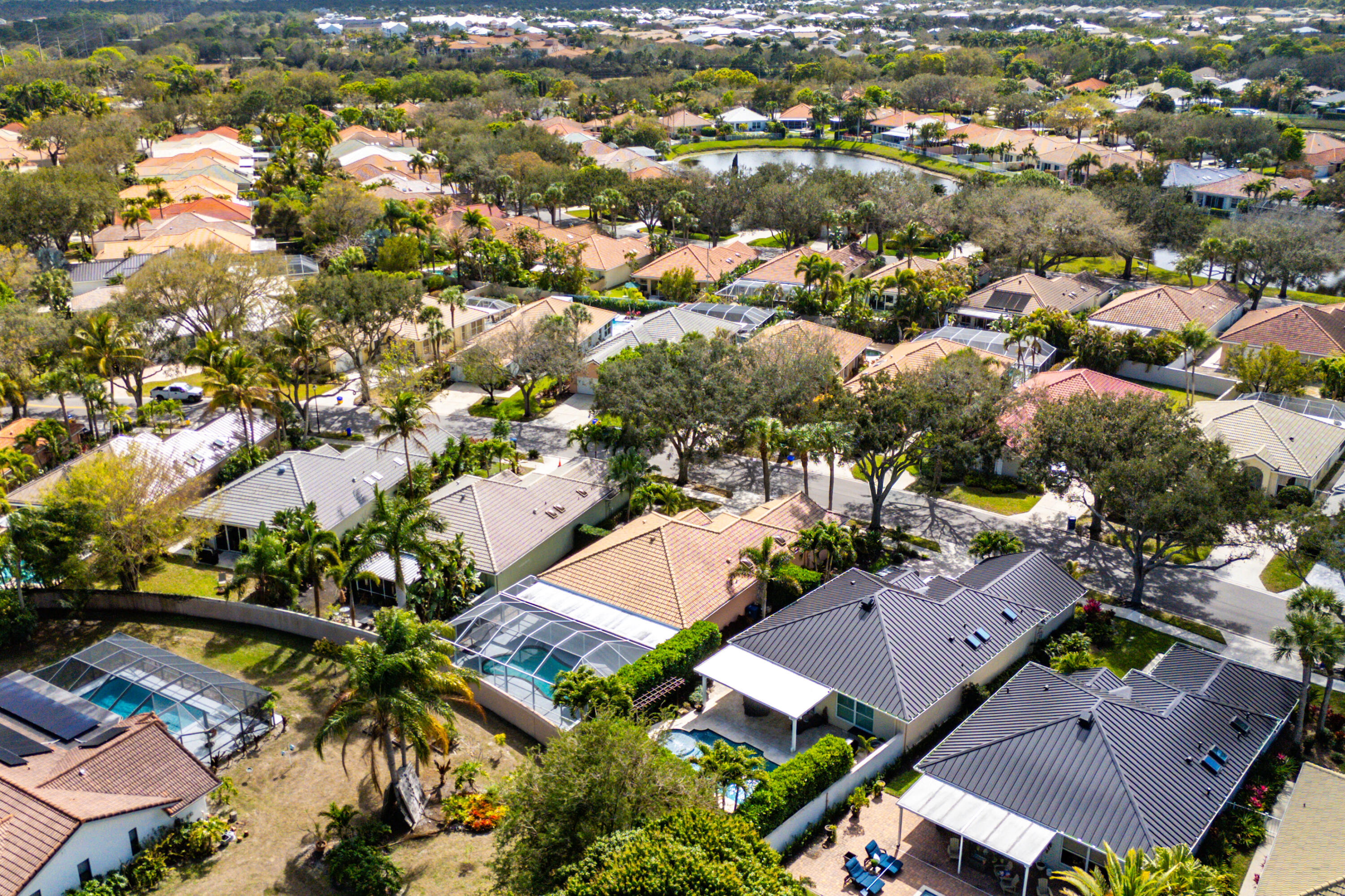 HAMPTONS AT MAPLEWOOD - Residential