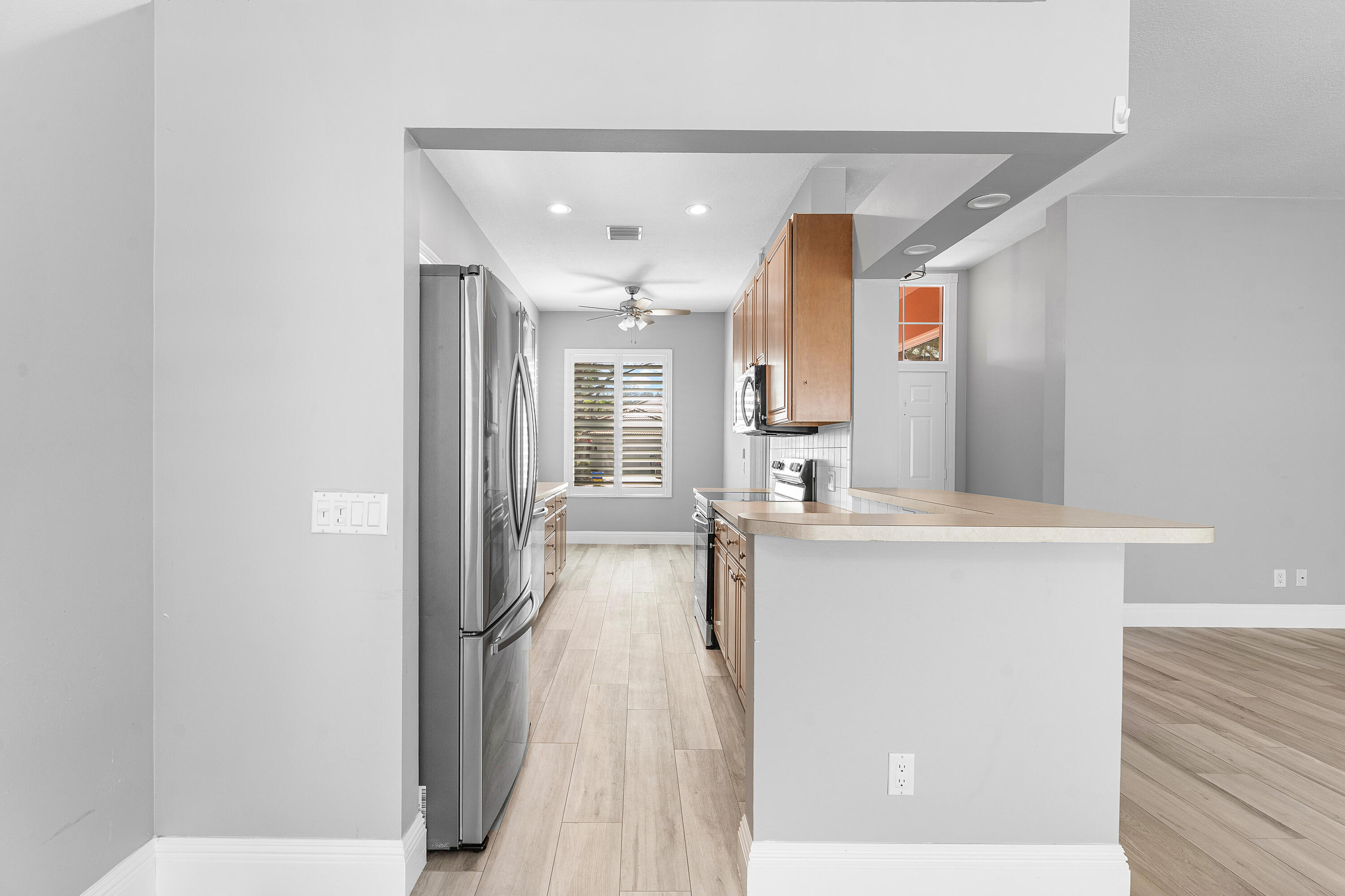 HAMPTONS AT MAPLEWOOD - Residential