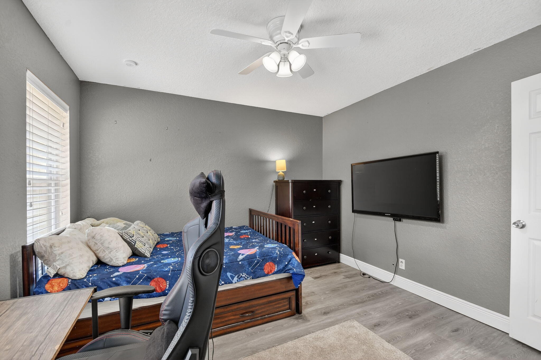 SOUTH SHORE 2 OF WELLINGTON - Residential