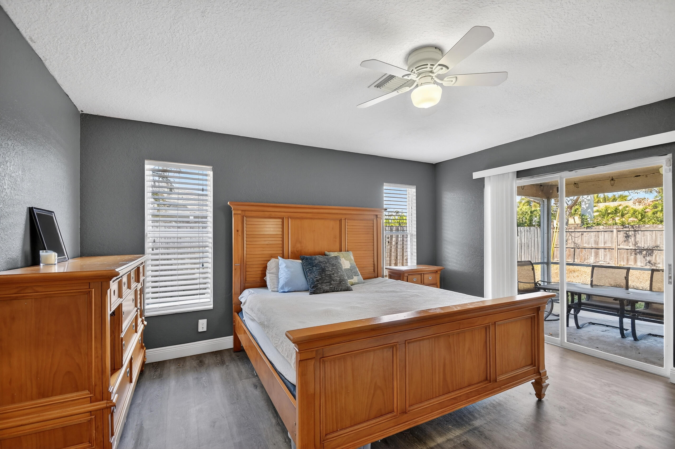 SOUTH SHORE 2 OF WELLINGTON - Residential