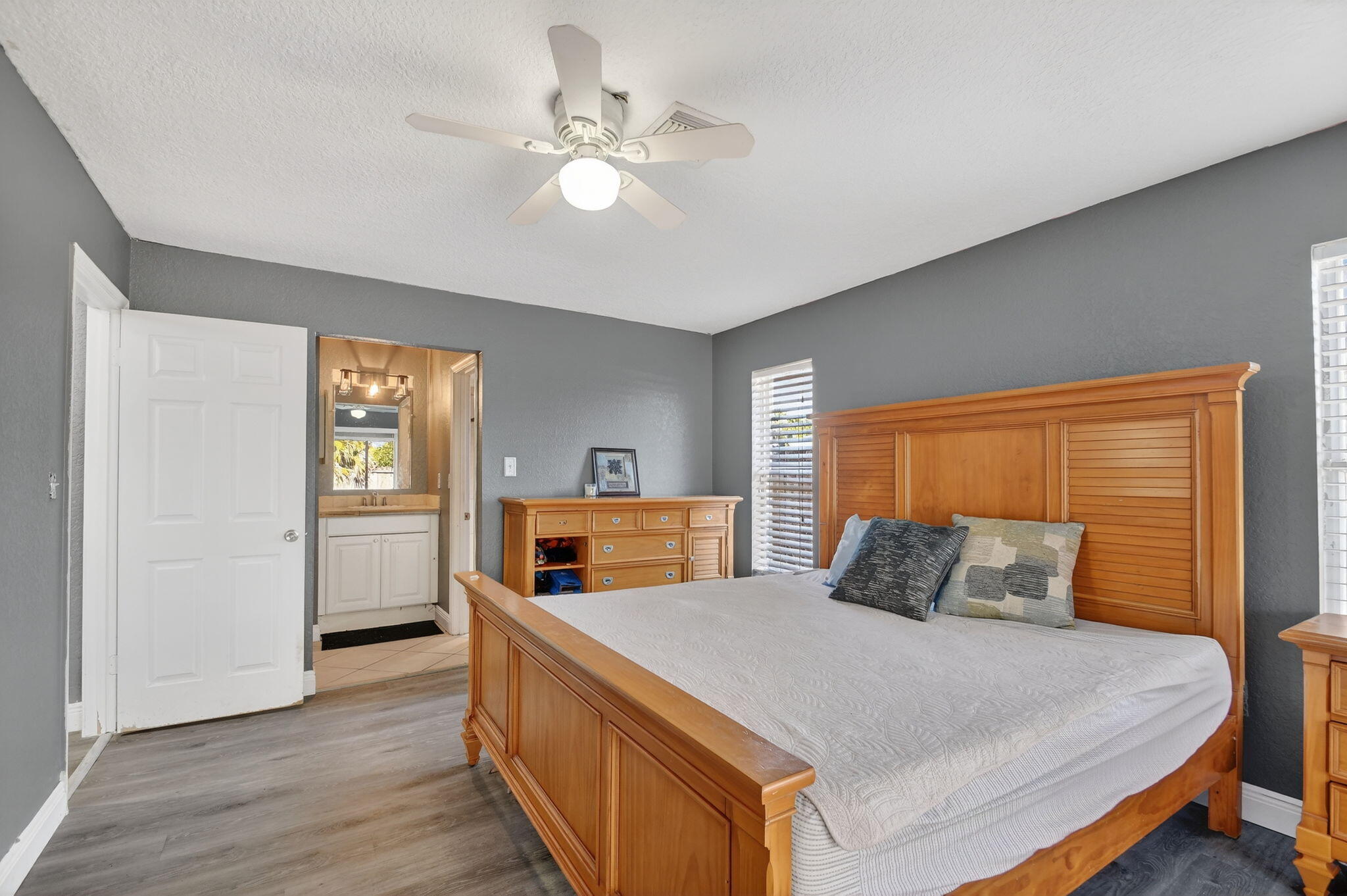 SOUTH SHORE 2 OF WELLINGTON - Residential