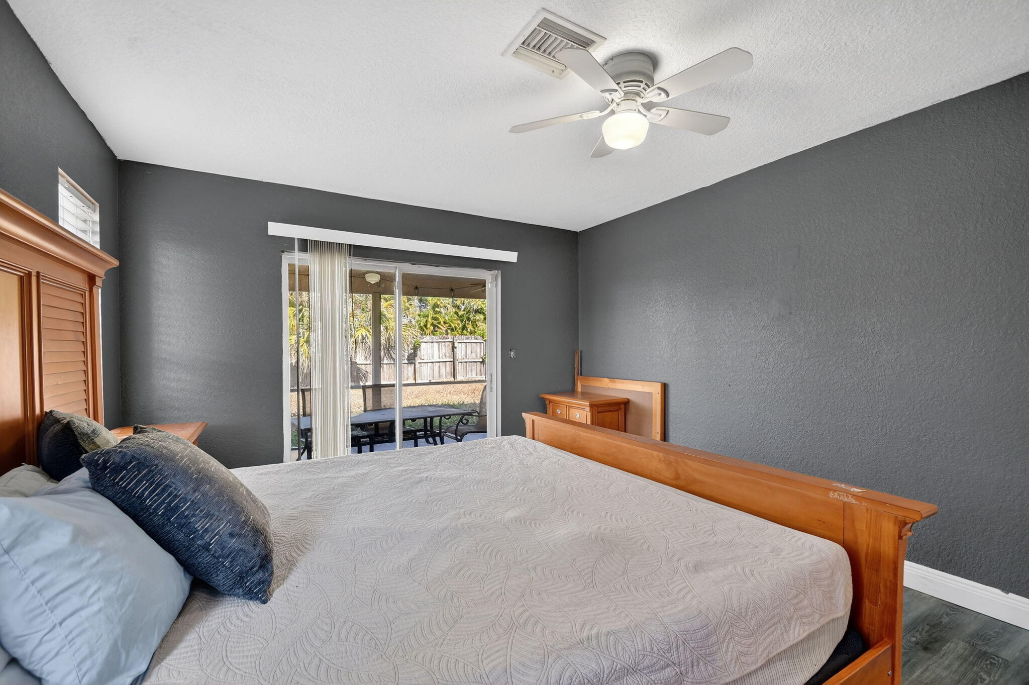 SOUTH SHORE 2 OF WELLINGTON - Residential