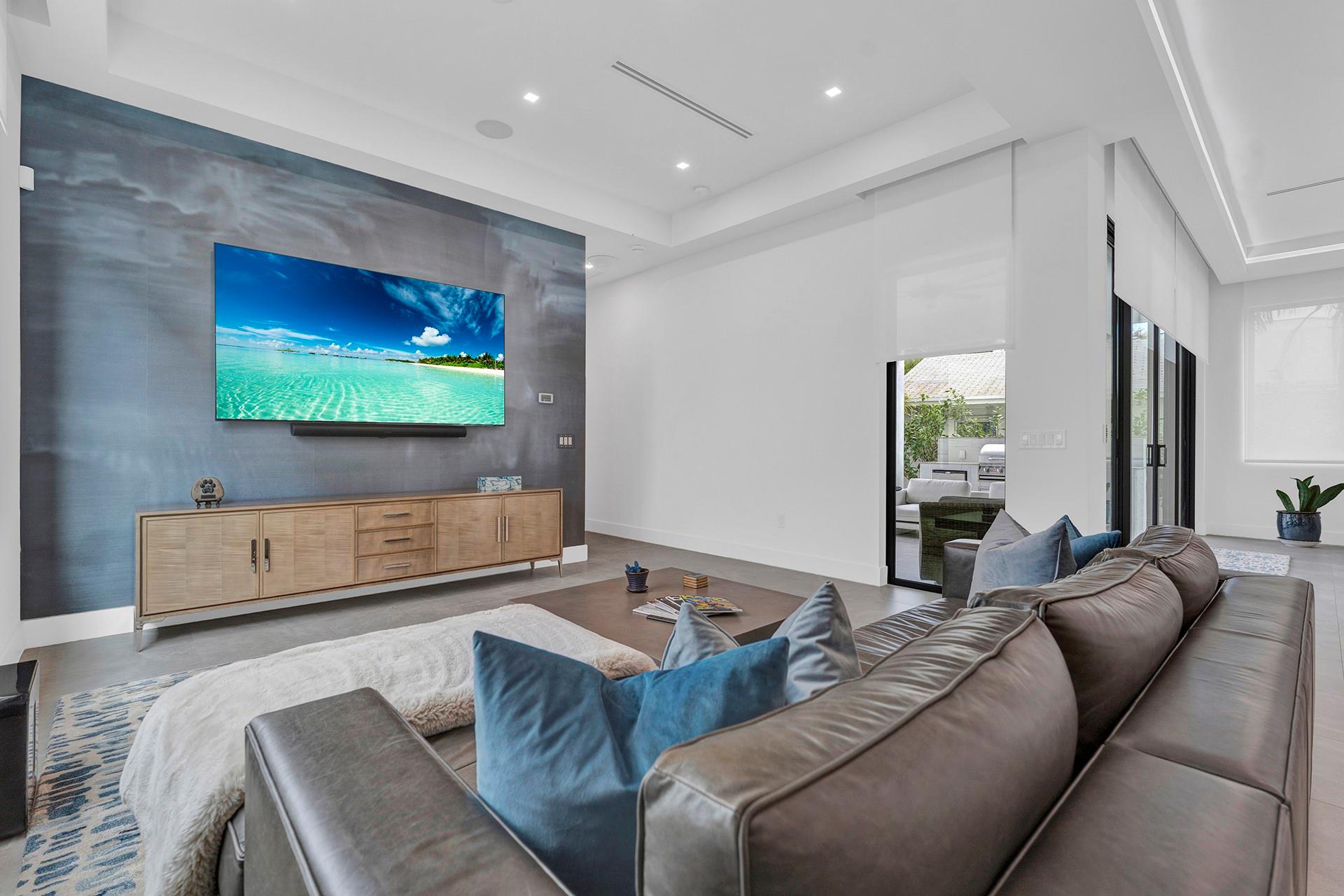 La Hacienda Delray - Residential