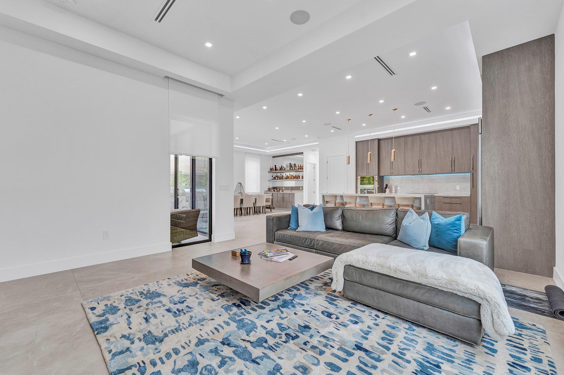 La Hacienda Delray - Residential