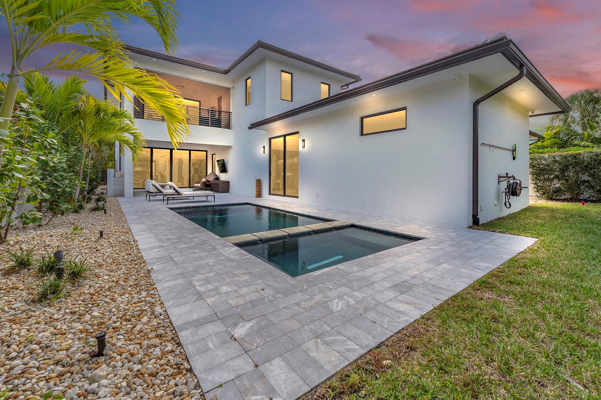 La Hacienda Delray - Residential