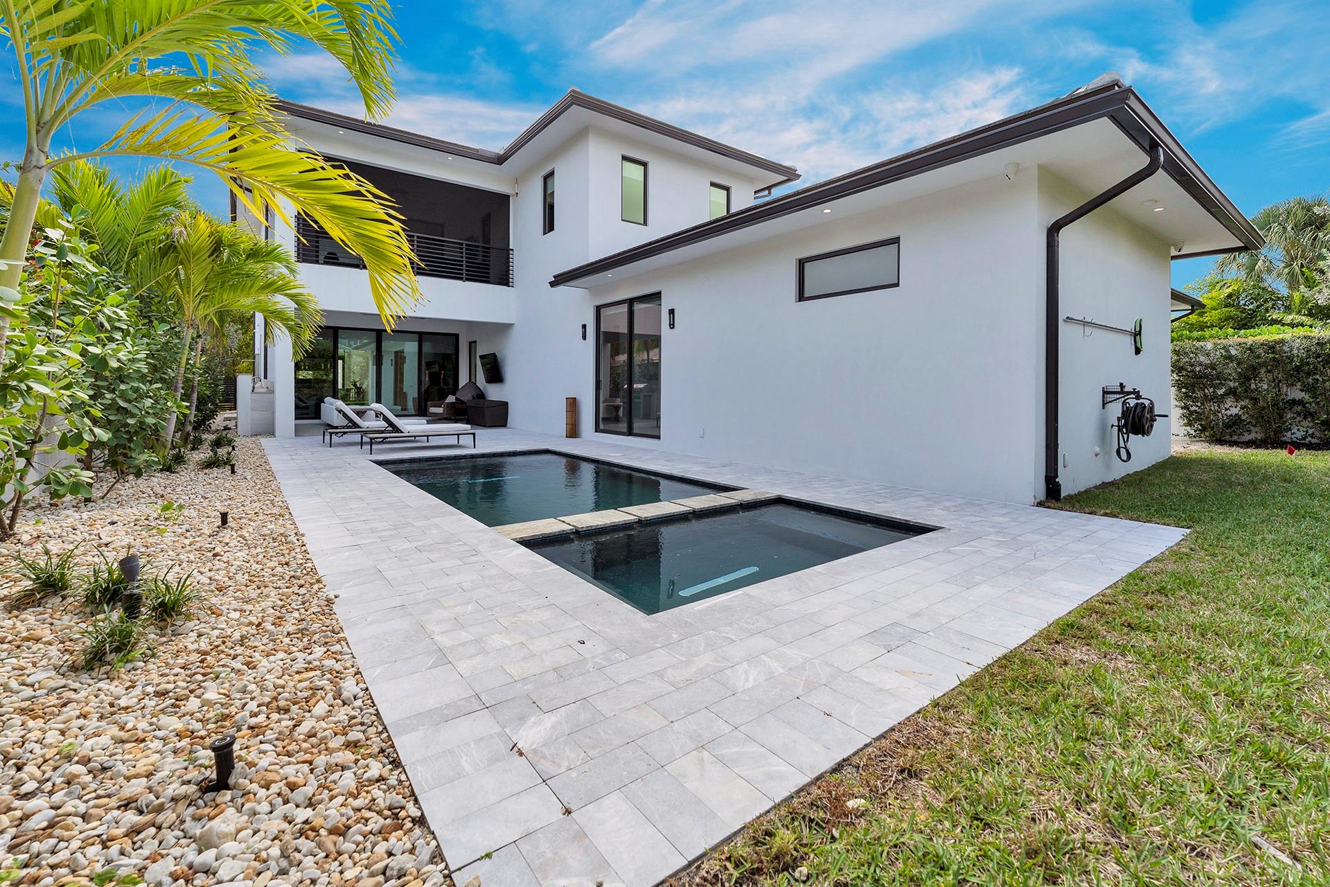 La Hacienda Delray - Residential