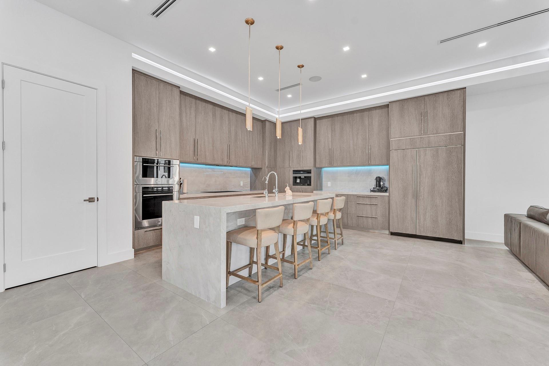 La Hacienda Delray - Residential