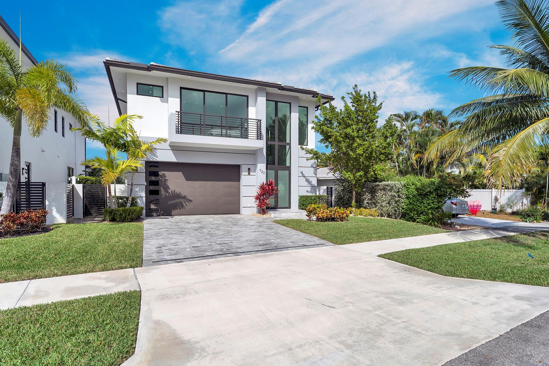 La Hacienda Delray - Residential