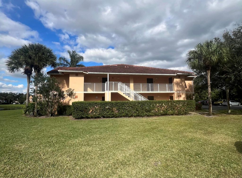 Photo of 271 SW Palm Drive #201, Port Saint Lucie, FL 34986 (MLS # R10946304)