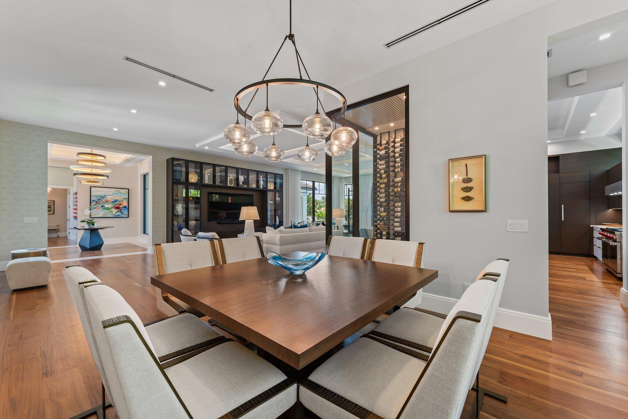 ADMIRALS COVE - Residential