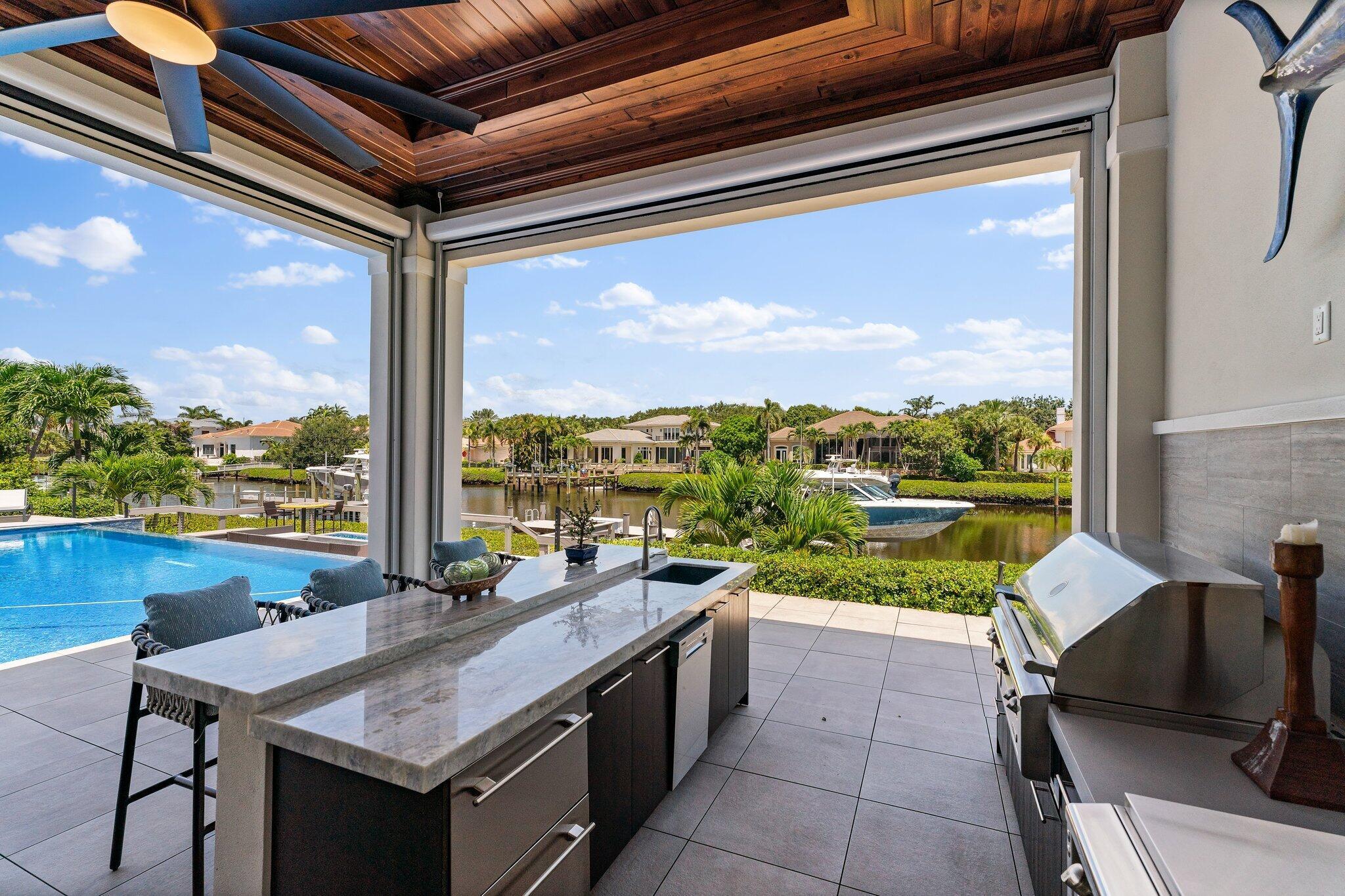 ADMIRALS COVE - Residential