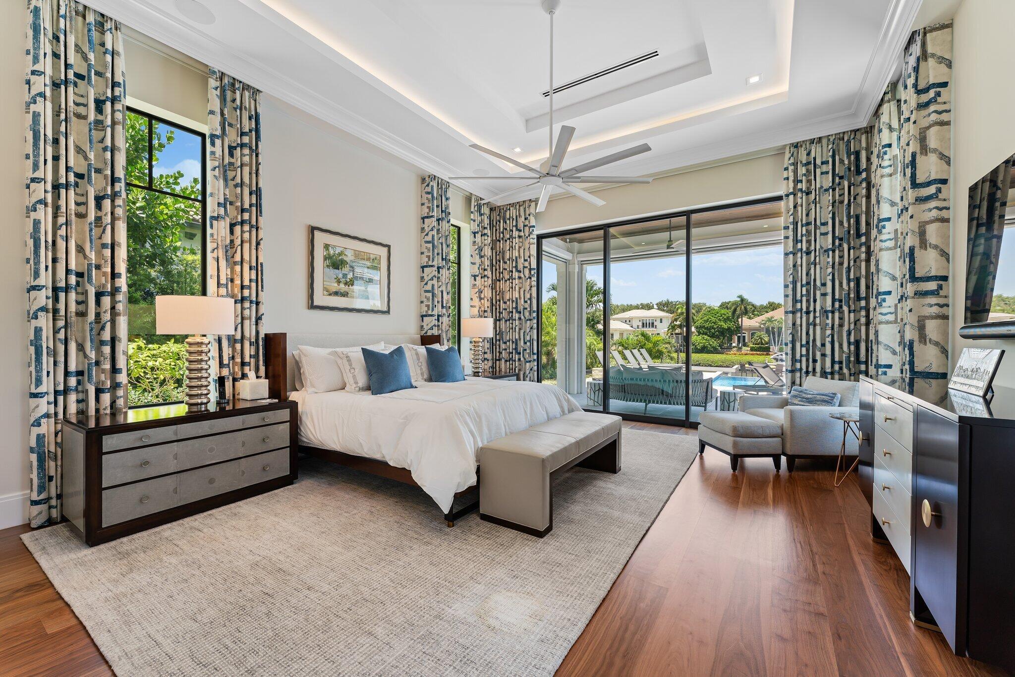 ADMIRALS COVE - Residential