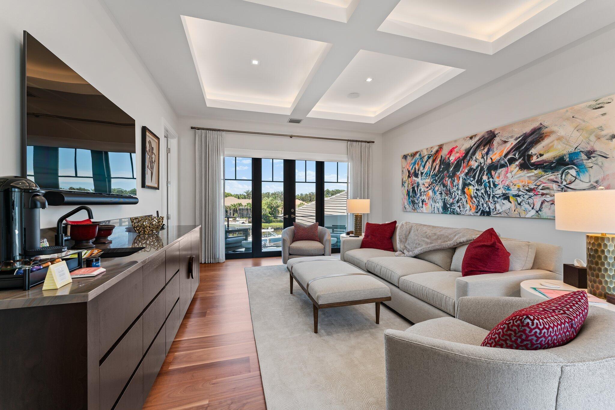 ADMIRALS COVE - Residential