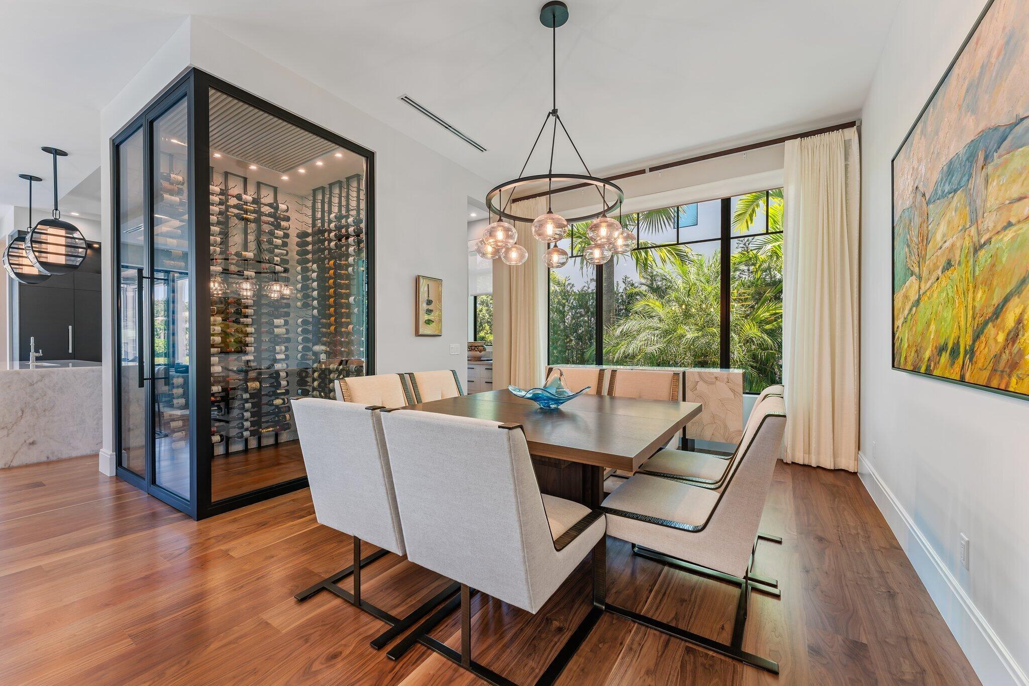 ADMIRALS COVE - Residential