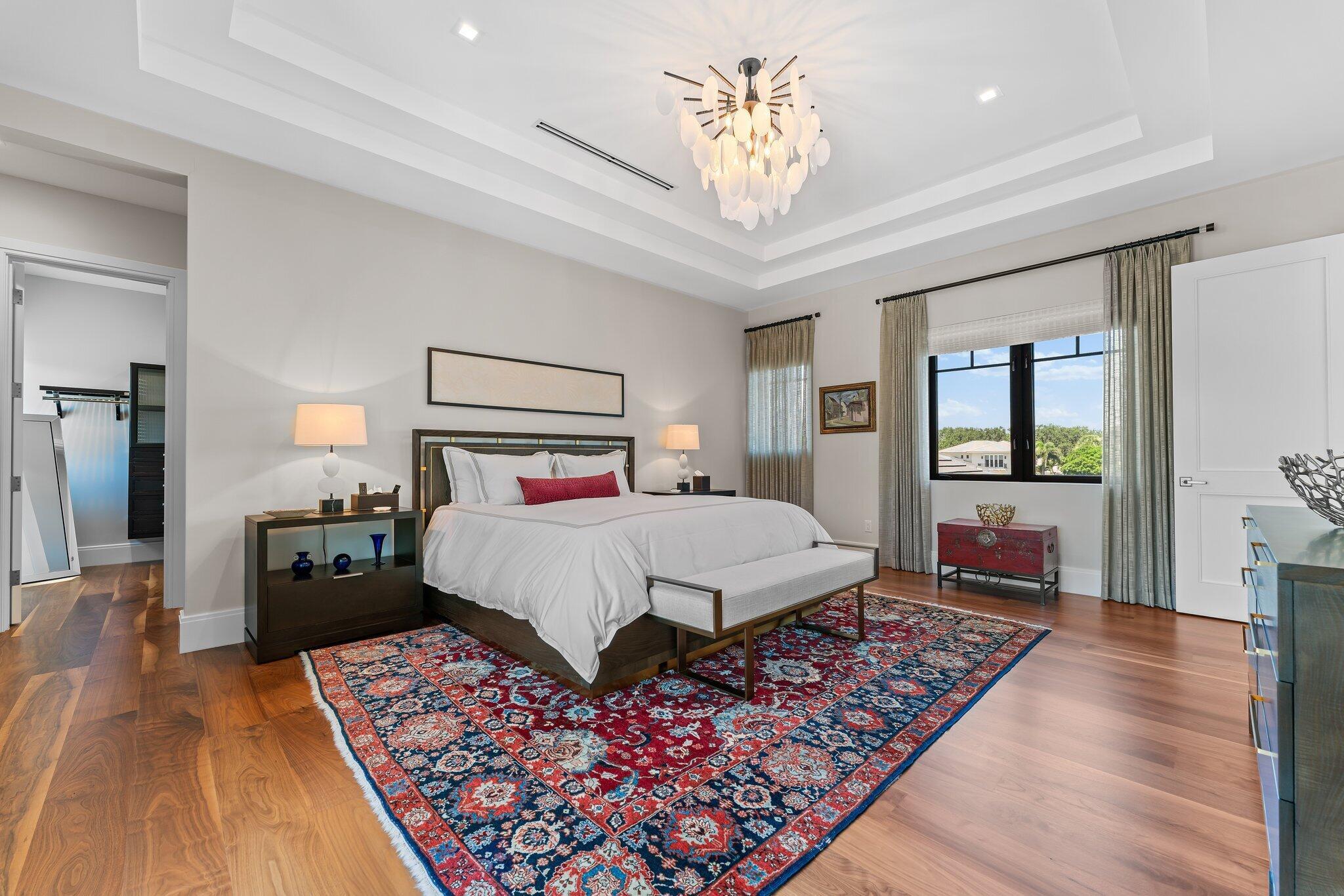 ADMIRALS COVE - Residential