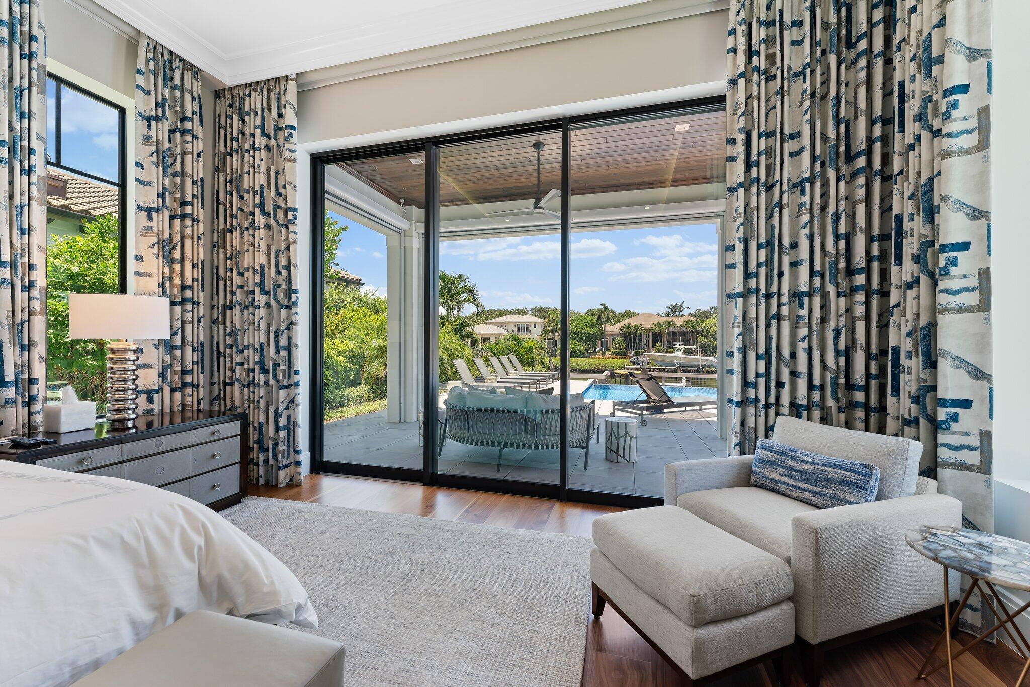 ADMIRALS COVE - Residential