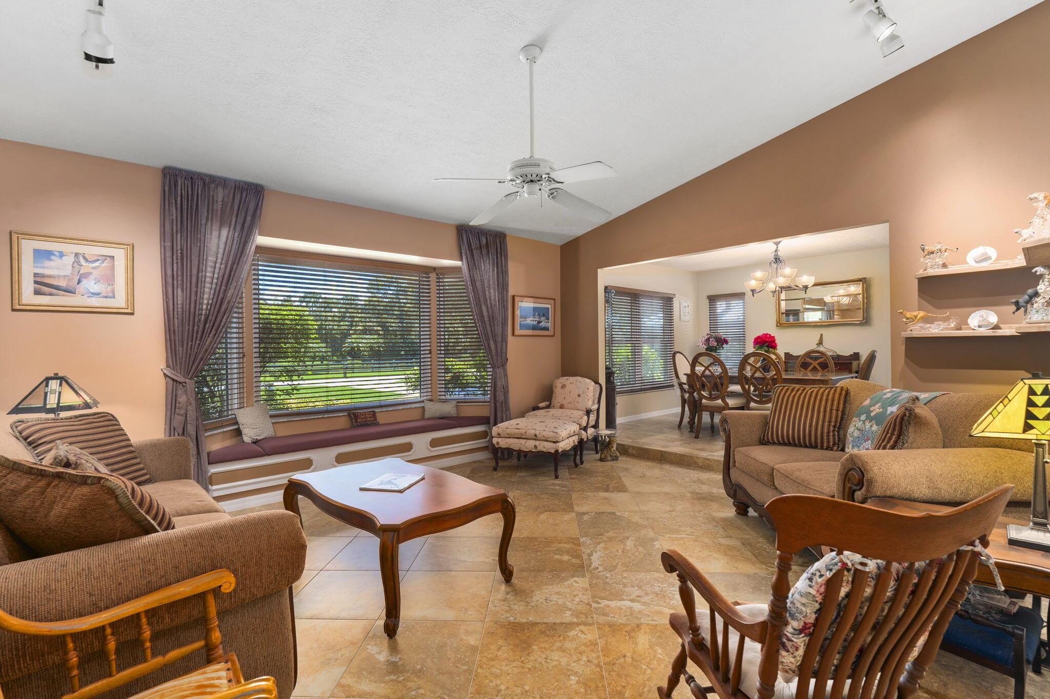 FOXWOOD - Residential