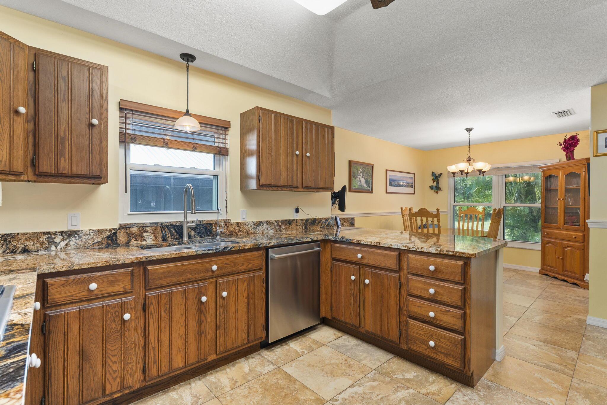 FOXWOOD - Residential