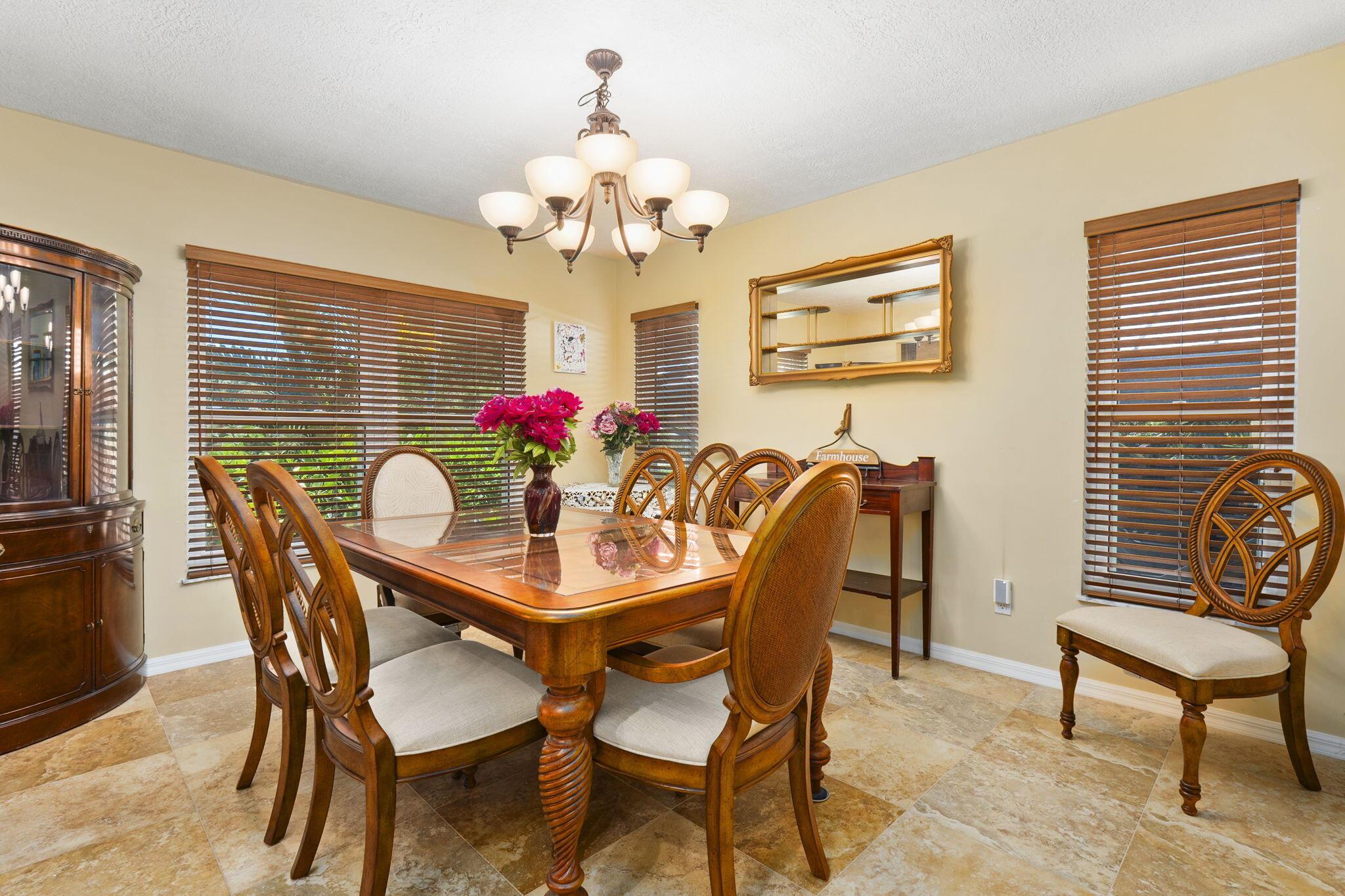 FOXWOOD - Residential