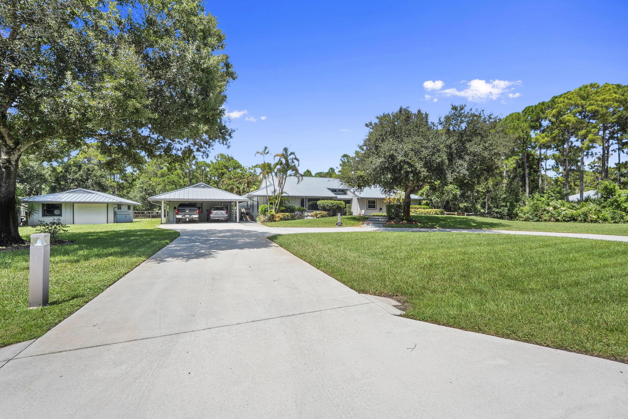 FOXWOOD - Residential