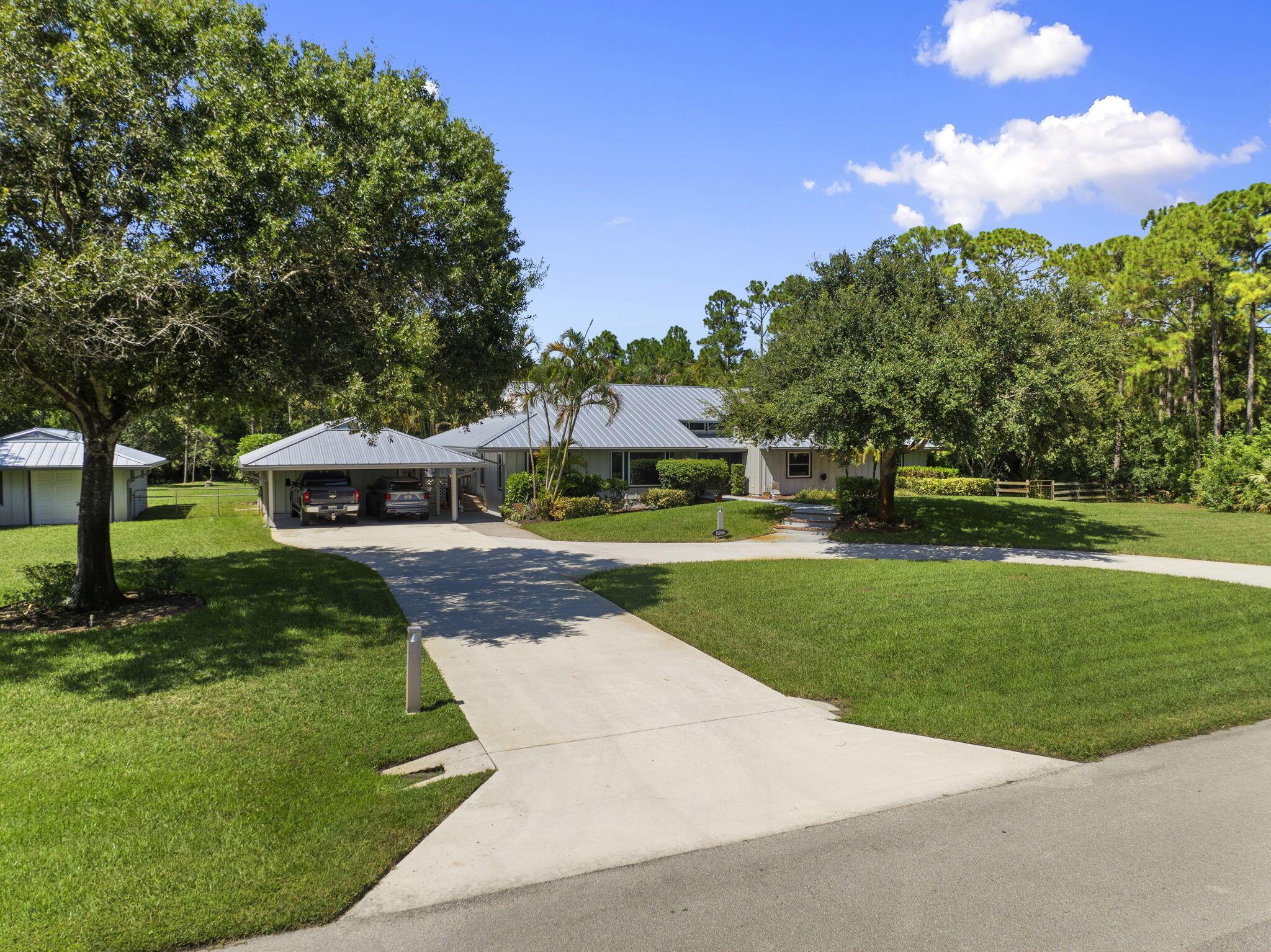 FOXWOOD - Residential