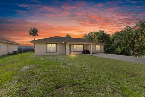 A home in Okeechobee