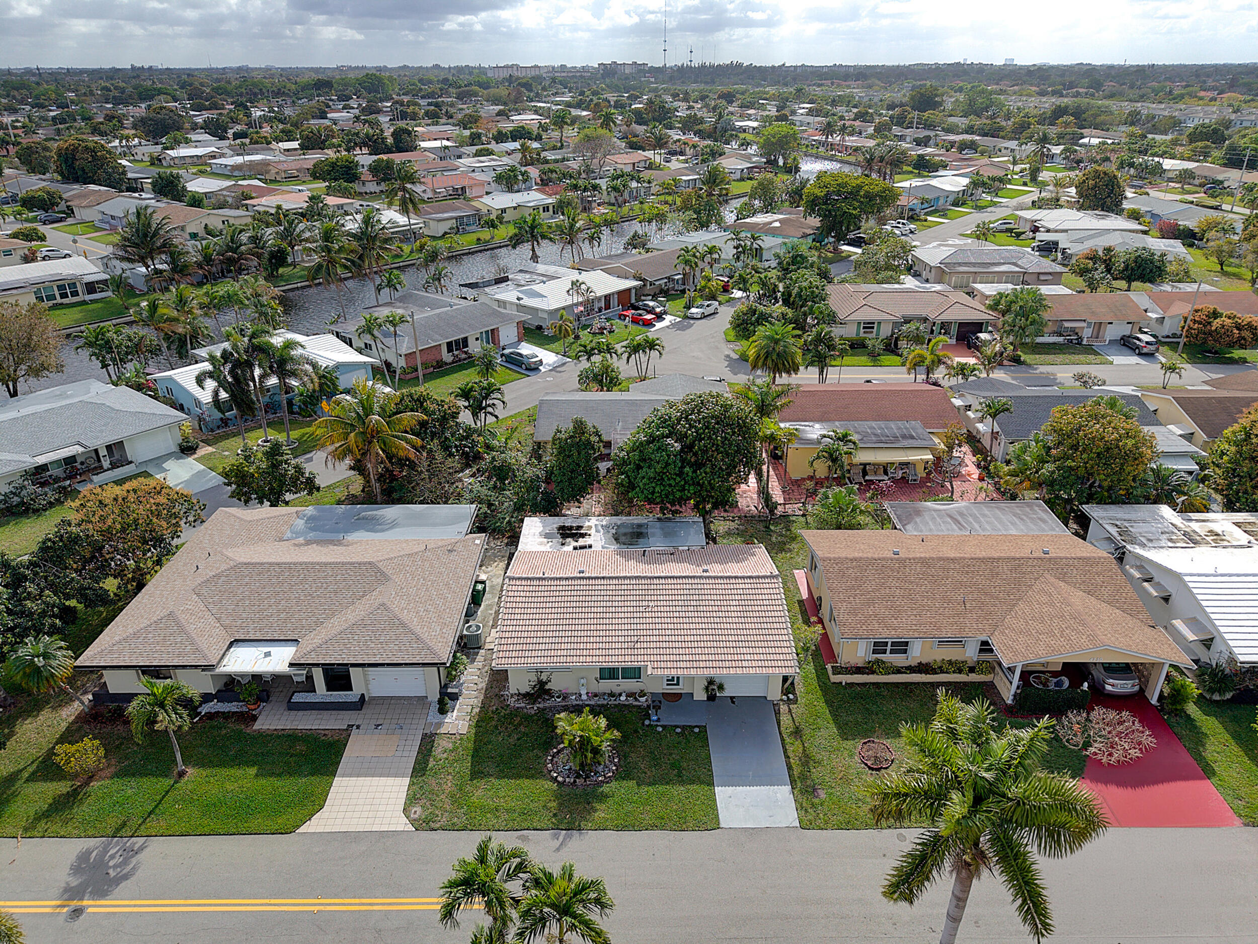 MAINLANDS OF TAMARAC LAKES - Residential