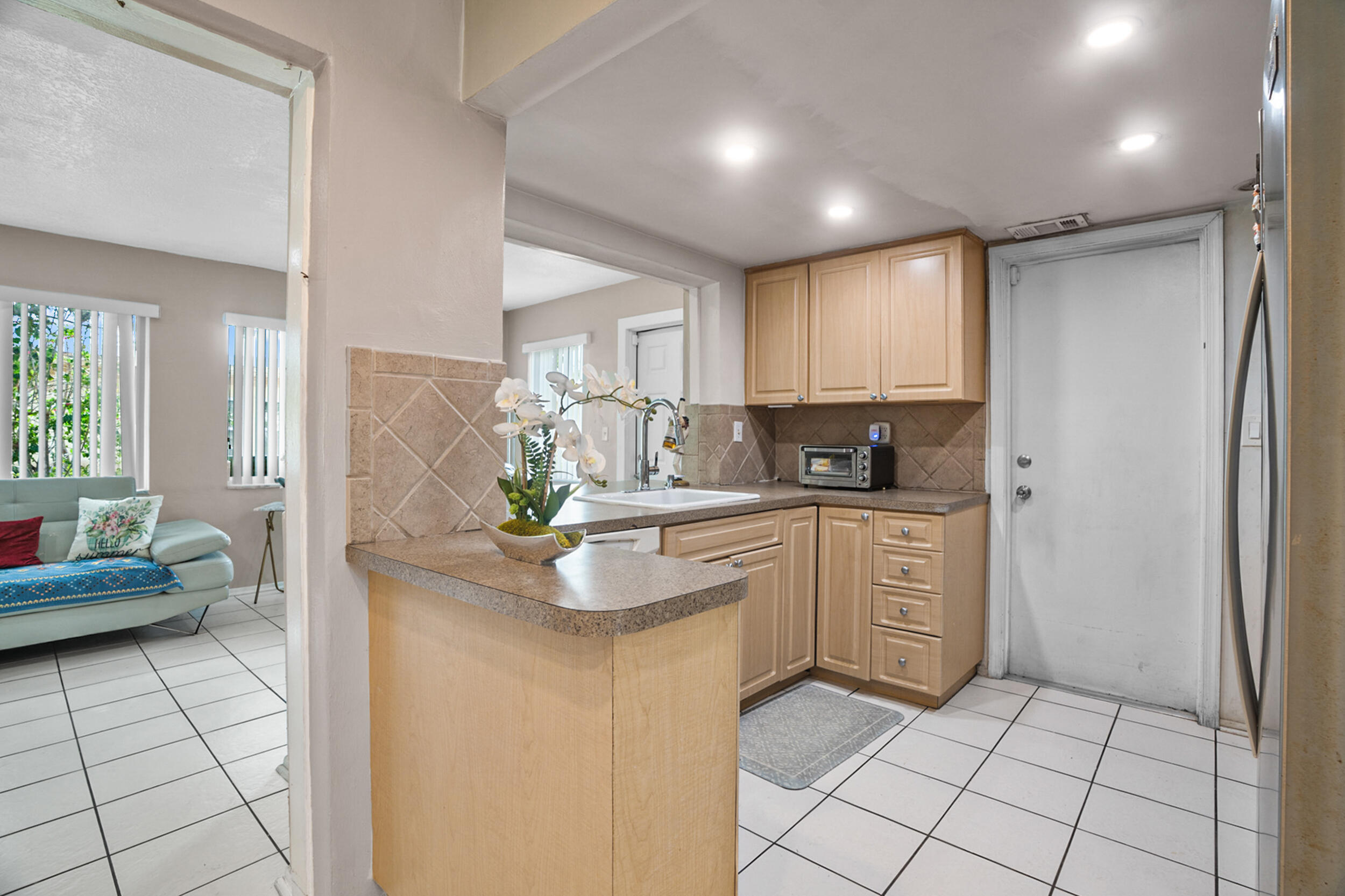 MAINLANDS OF TAMARAC LAKES - Residential