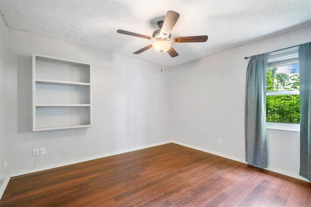 FOX RUN - Residential