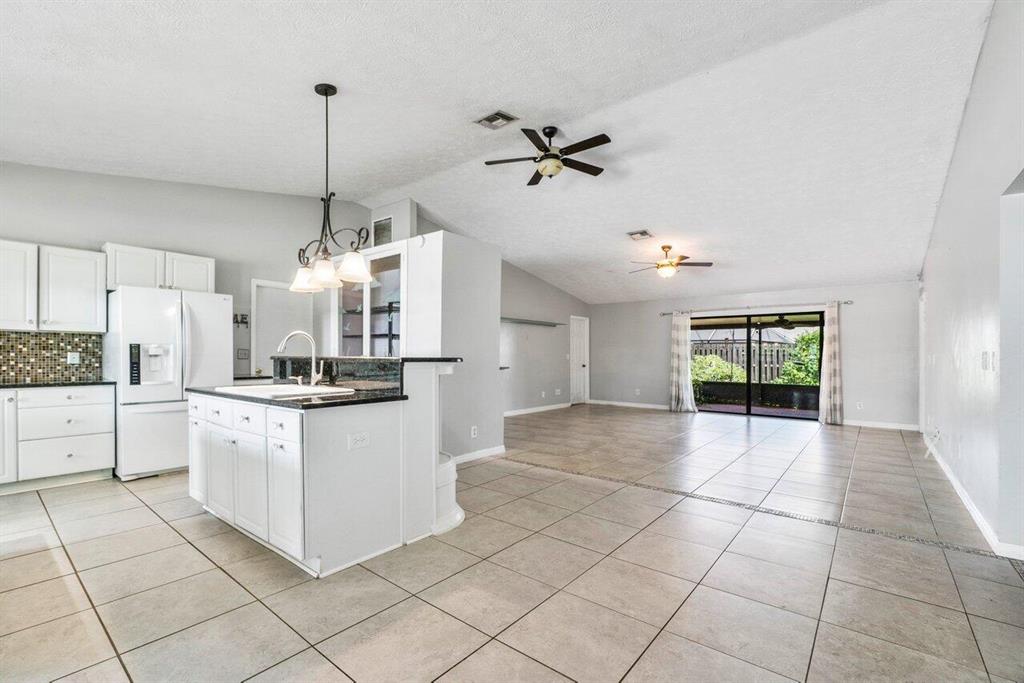 FOX RUN - Residential