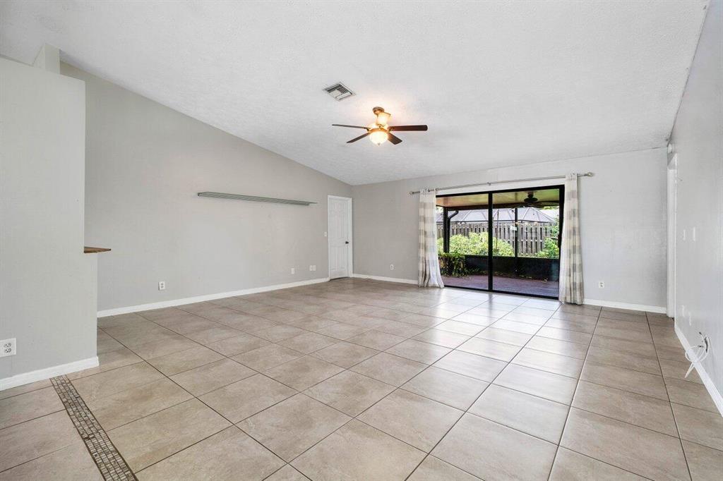 FOX RUN - Residential