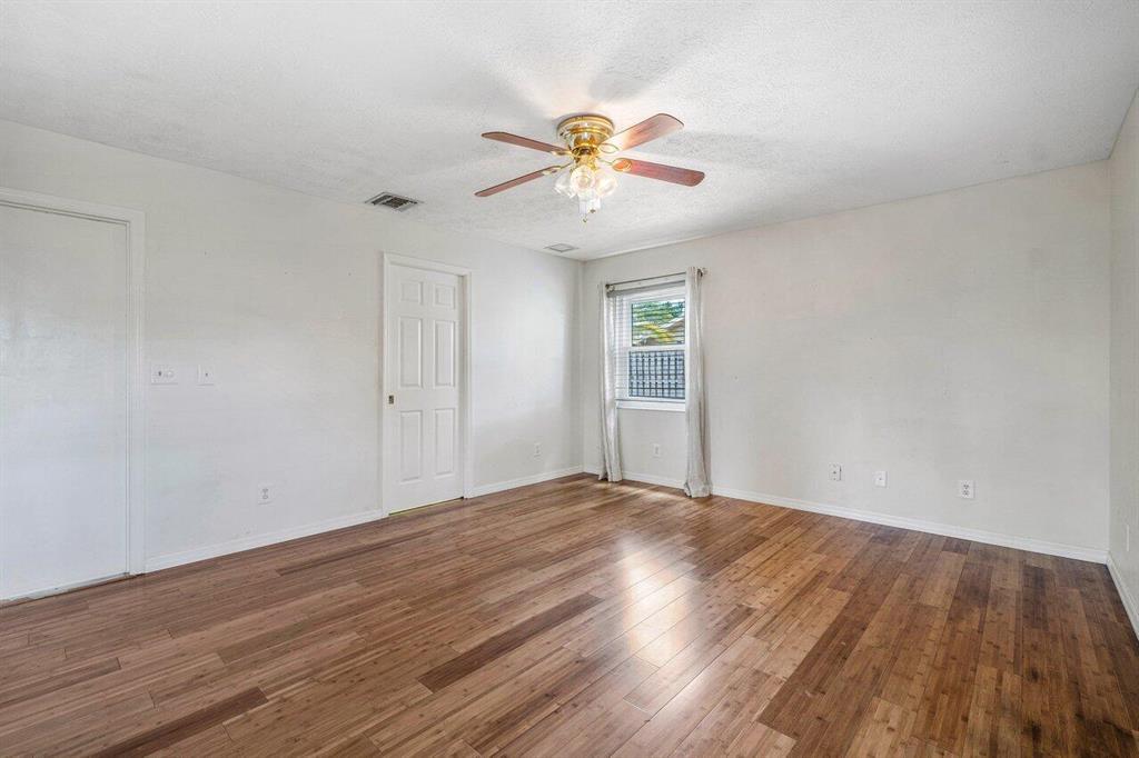 FOX RUN - Residential