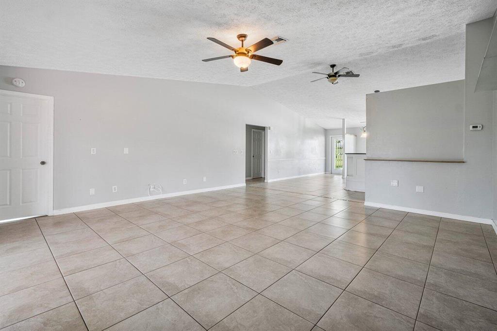 FOX RUN - Residential