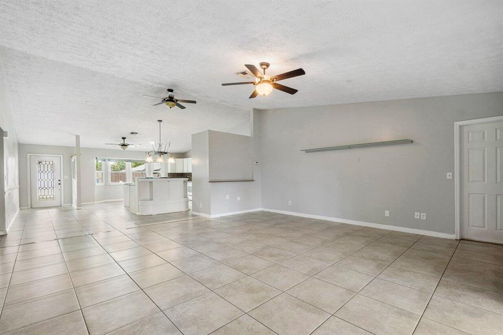 FOX RUN - Residential