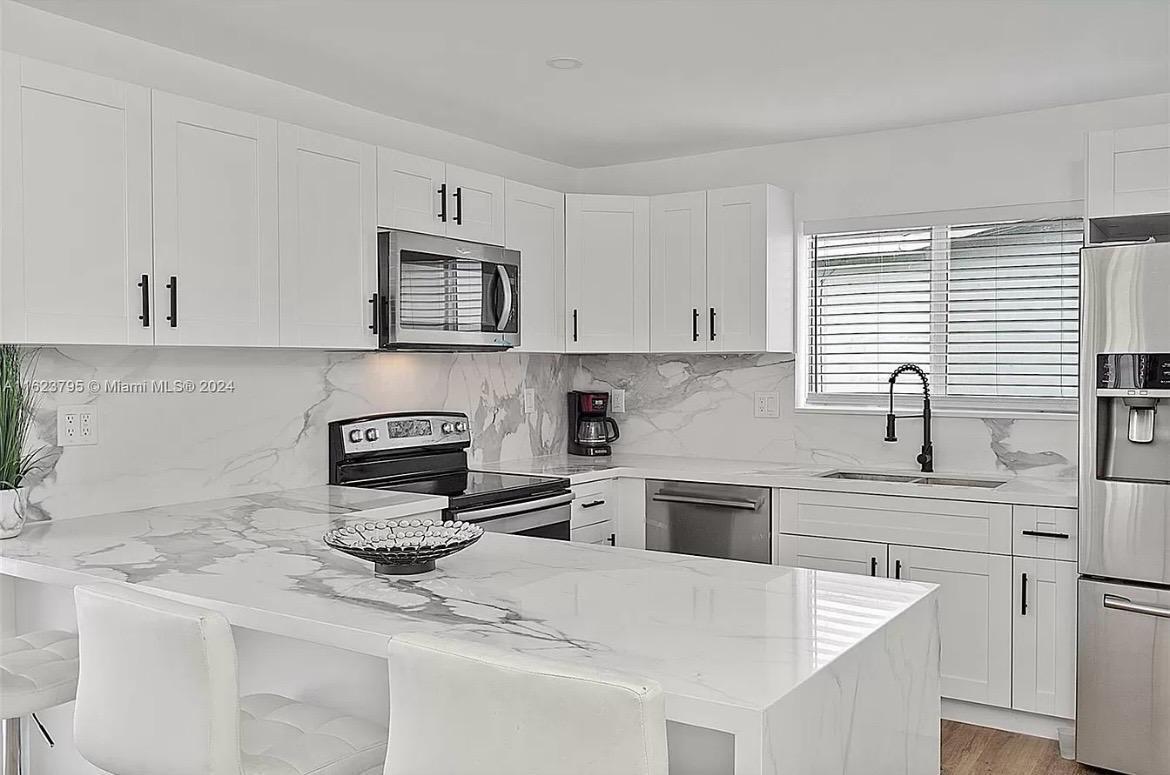 MIRAMAR ISLES SEC 1 - Residential