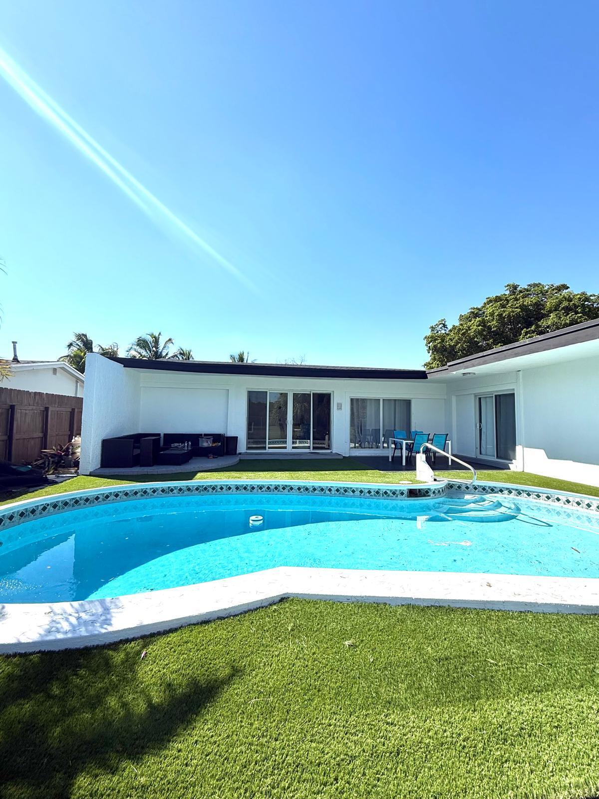 MIRAMAR ISLES SEC 1 - Residential