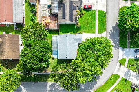 A home in Lake Worth