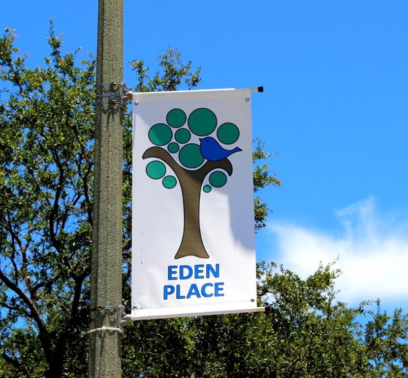 NORTH LAKE WORTH - Residential