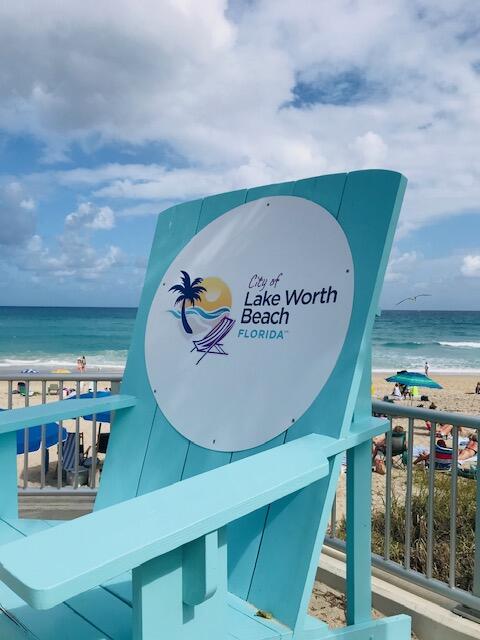 NORTH LAKE WORTH - Residential