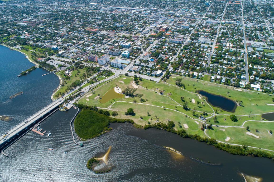 NORTH LAKE WORTH - Residential