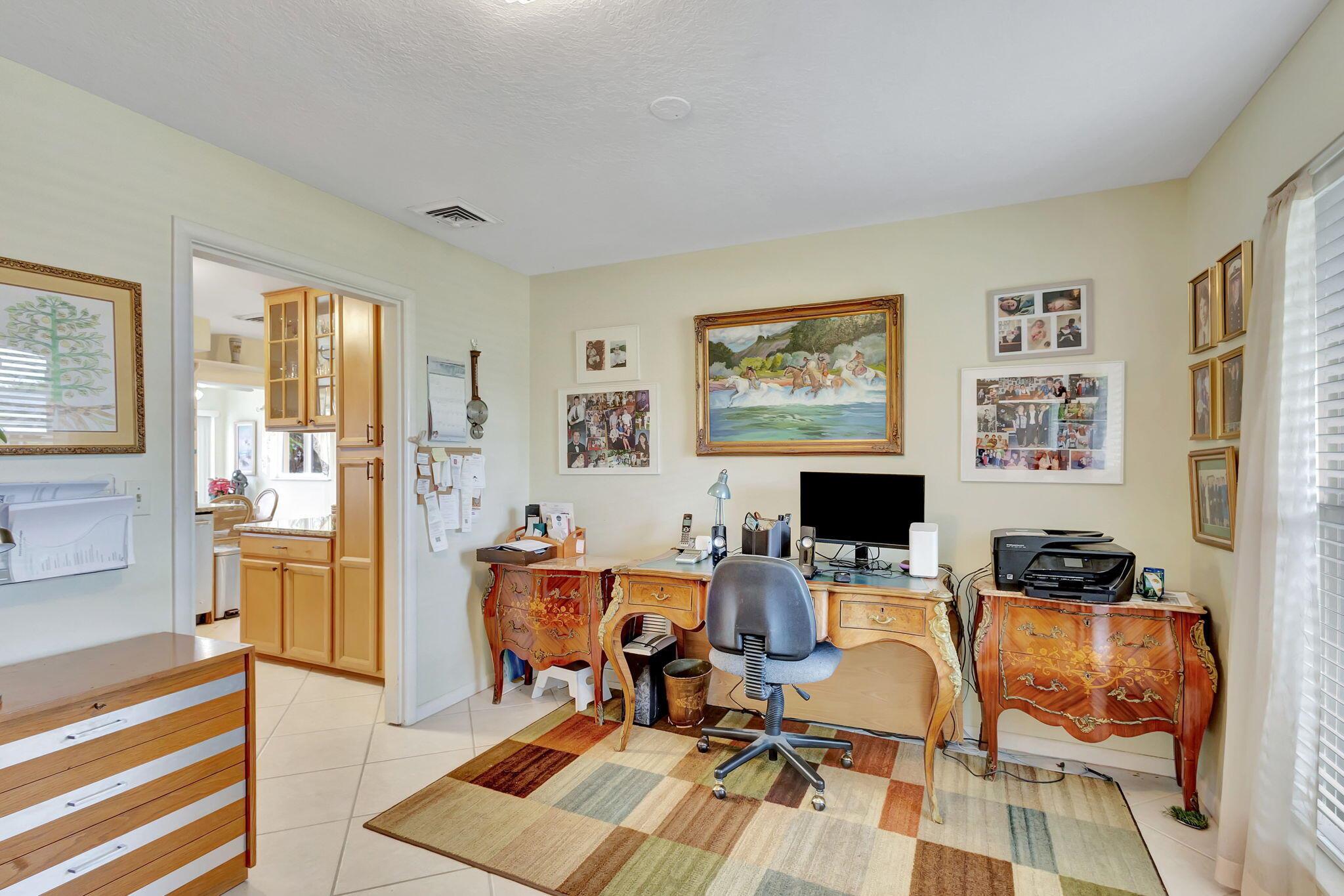 1310 N Lakeside Drive